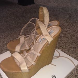 Steve Madden Wedges